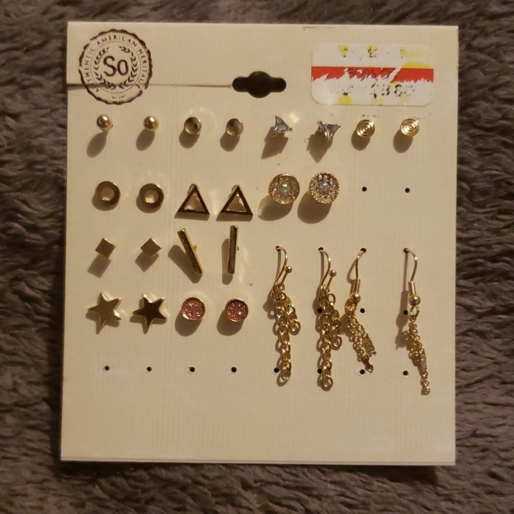 New 13 pairs of SO earrings